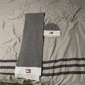 Tommy Hilfiger Charcoal and Light Gray Knit Set